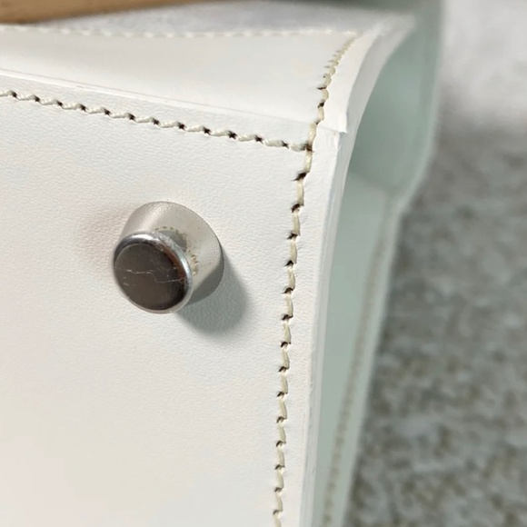 Authentic GOYARD Goyardine Structure Mini Saigon White - Picture 10 of 15